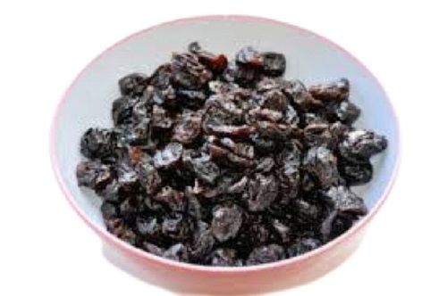 A Grade Oval Shape Commonly Cultivated Sweet Dry Grapes