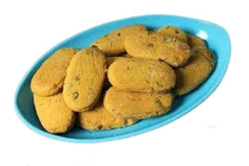 Oval Shape Semi Soft Hygienically Packed Sweet Badam Biscuit 