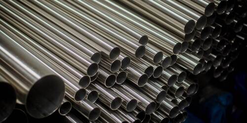 Erw Stainless Steel Silver Round Pipe For Industrial Use And Manufacturing Plants