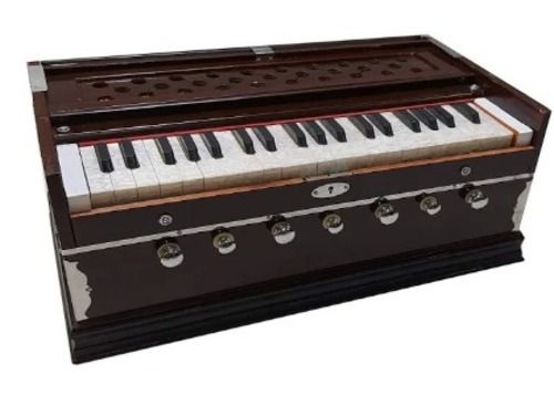 42 Key Bass Fingerboard Linden Wood Harmonium For Professional Singing