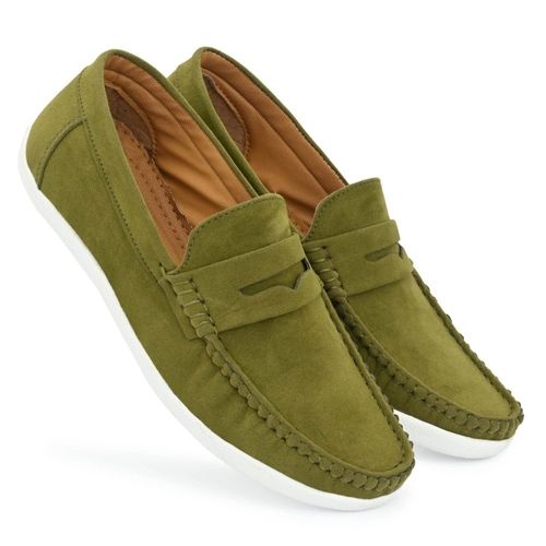 Comfortable Non-Slippery Flexible Flex Resistant Velvet Loafer Shoes For Mens