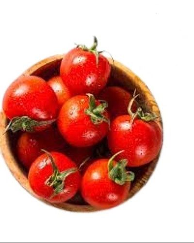 Naturally Grown Round Shape Farm Fresh Red Tomatoes