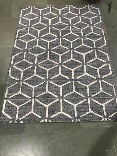 Slip Resistant Rectangular Shape Printed Modern Carpet For Indoor And Outdoor