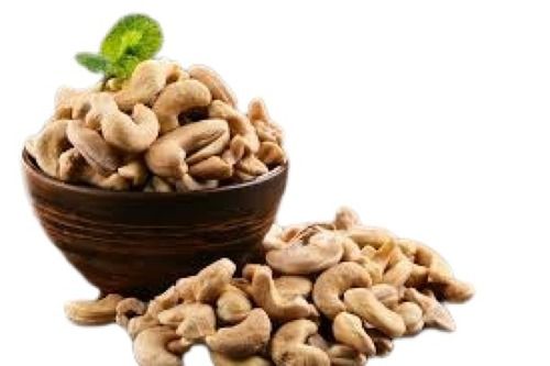 A Grade Commonly Cultivated 1 Kg Pack Healthy Half Moon Raw Cashew Nuts