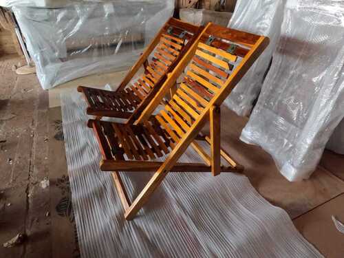 wood folding chairs