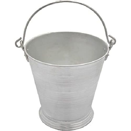 5 Mm Thickness High Quality Aluminium Bucket With Handles, Capacity 8 Liter