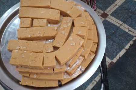 Hygienically Processed Rewari Burfi