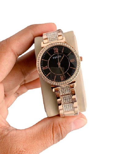 Couple Watches Dress Wrist Watch Golden Watch Men Women Stainless Steel  Waterproof Quartz Watch, 8201 Gold, Quartz Watch : Amazon.in: Fashion