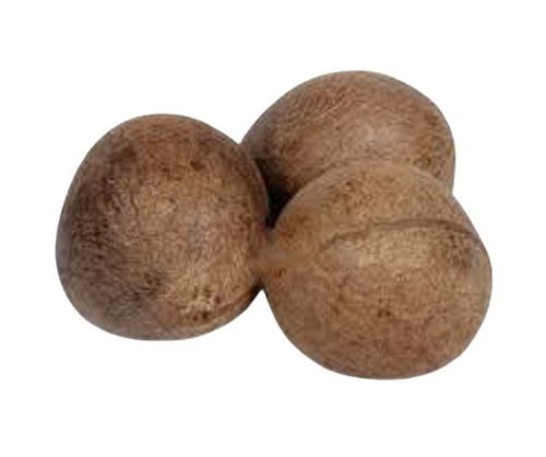  Delicious Medium Round Shape Matured Dry Coconut 