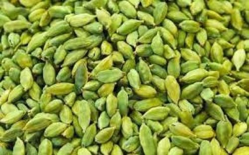 Piece A Grade Dried Green Cardamom