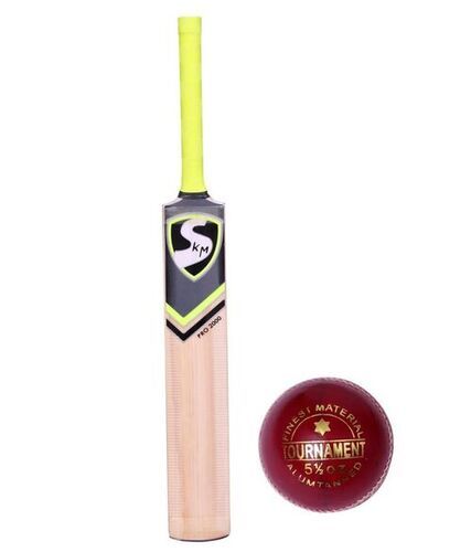 Round Shape Red Color Ball And Bat For Playing Cricket Use