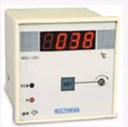 Premium Quality Plastic 250 Volt Temperature Indicators  Accuracy: +-1%.  %