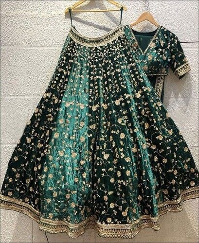 2439-A - Indian Traditional Beautiful Stylish Designer Jacquard Embroidered  Bridal Wear Heavy Velvet Lehenga
