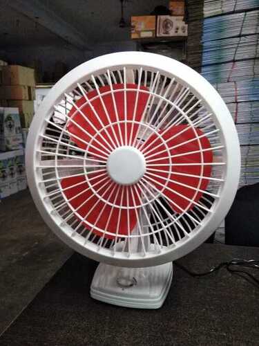 3 Blade Electric Table Fan For Home And Hotel Use