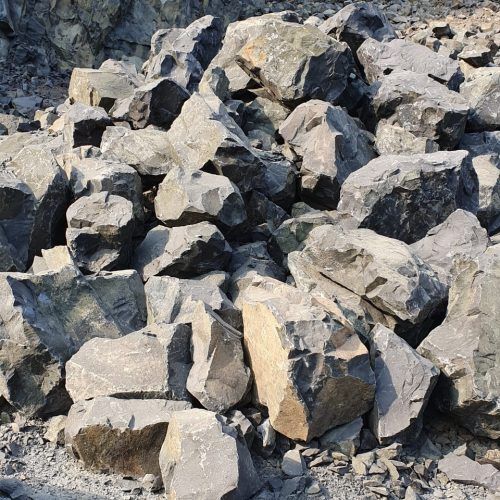 Water Proofing Broken Grey Rubble Stone For Construction Use