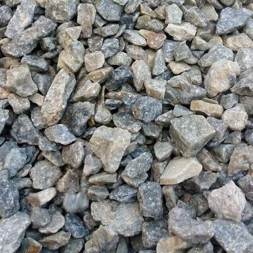 Rough Rubbing Crushed Stone Aggregate With 2% Water Absorption Size: All