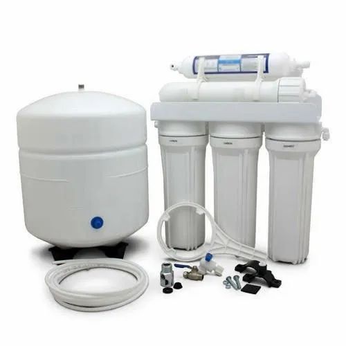 Drinking Water Reverse Osmosis Purifiers With Capacity Capacity 7.1 L To 14l