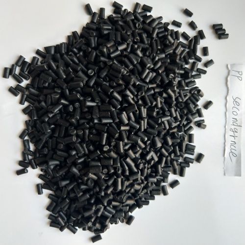 Black Reprocessed Linear Low Density Polyethylene (LLDPE) Granules