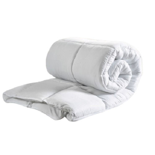 60 Cm Long Plain Stitched Full Size 100% Soft Cotton Duvet Density: 180 Gram Per Cubic Meter (G/M3)