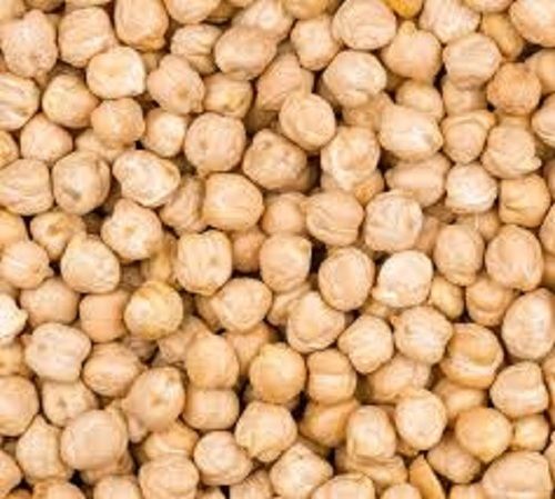 Organic Chickpeas Broken (%): 1%