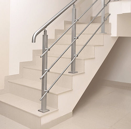 3 X 2 X 2.5 Foot Handmade And Polished Stainless Steel Stair Railings