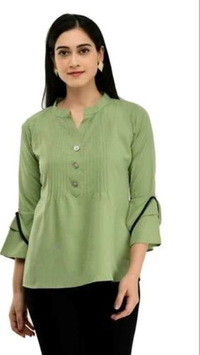 Comfortable Breathable Button Closure Trendy Plain Cotton Top For Ladies