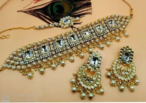 Party Wear Designer Kundan Necklace Set With Earring 