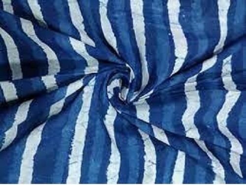 Blue Casual Wear Lightweight Anti Wrinkle Printed Cotton Fabric For Dress Making