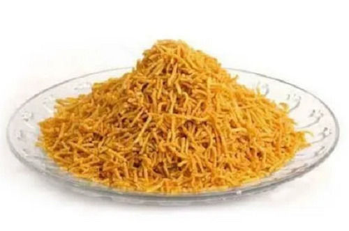 Crispy And Crunchy Salted Aloo Bhujia Namkeen