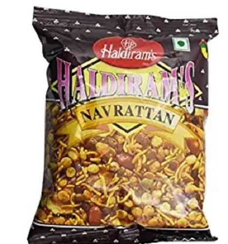 200 Grams Pack 100% Vegetarian Haldiram Salty And Crispy Navrattan Namkeen