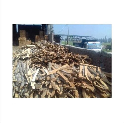 High Durable A Grade Round Eucalyptus Tree Firewood Timber Wood