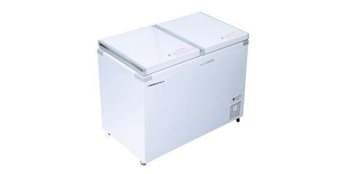 White Lloyd Double Door 550 Liters Chest Freezer With High Puf Insulation