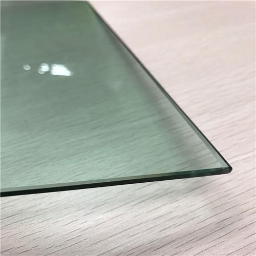  फर्नीचर और रेलिंग के उपयोग के लिए आयताकार आकार का पारदर्शी सुरक्षा ग्लास 