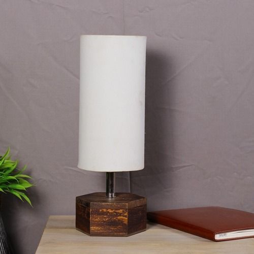 White 220 Volt Electric Metallic Table Lamps For Home Decoration