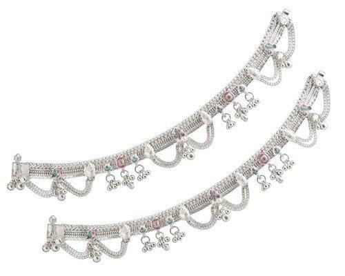 Ladies Modern Design Silver Anklet For Daily Wear