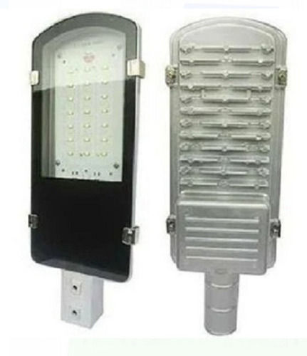 25 X 8 X 4 Cm Plastic And Glass 150 Watt Solar Led Street Light  Max System Voltage: 220 Volt (V)