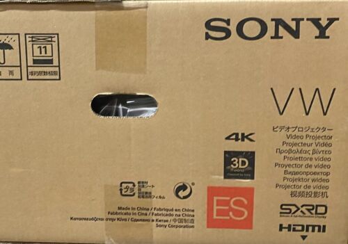 Sony VPL-VW915ES 4K HDR Laser Home Theater Projector