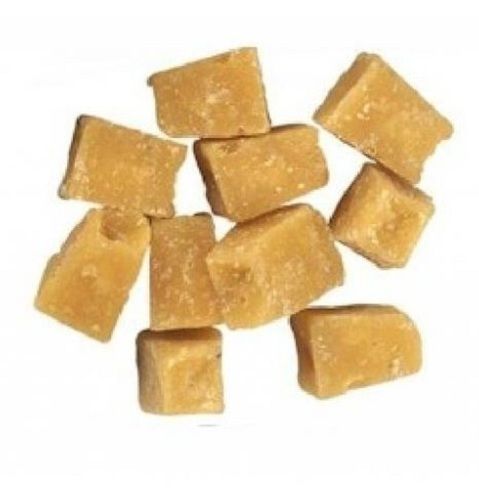 10% Moisture Sweet Taste Organic Jaggery Cube