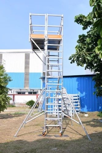 Narrow Cantilever Scaffold Towers With Height Upto 12 Meter