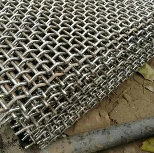 Galvanized Iron (Gi) Double Crimped Wire Mesh, 5 Mm Thickness