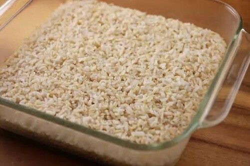 Common Medium Grain Brown Rice With 1 Year Shelf Life And Packaging Size 25-50 Kg