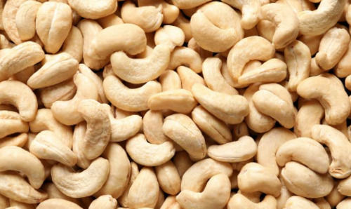 Pure And Dried Commonly Cultivated Indian Origin Raw Cashew Nuts