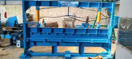 Blue Sheet Bending Machine With Hydraulic Cylinder And Electronic Sensor