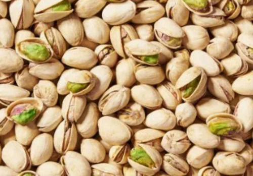 Tasty And Salted Commonly Cultivated Dried Raw Pistachio Nuts