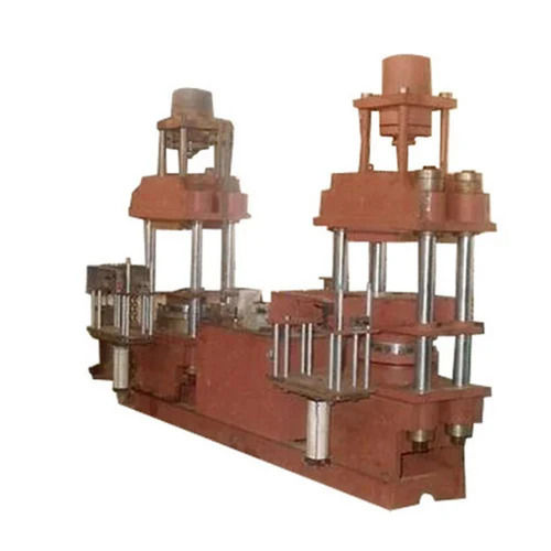 Red 320 V Corrosion-Resistant Pillar Hydraulic Press For Industrial Purposes