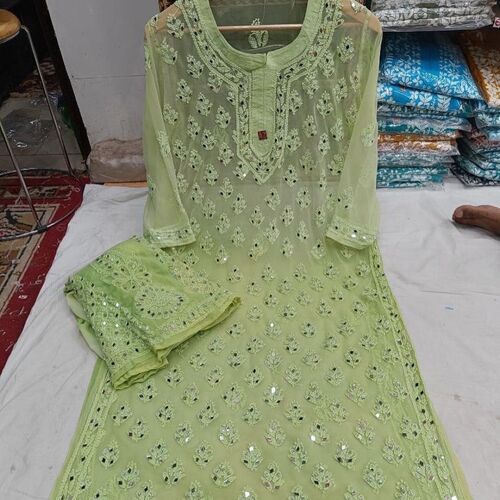 Women Heavy Cotton Thread Embroidery Work Suit