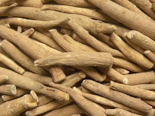 100% Natural Dried Ashwagandha Roots (Withania Somnifera)