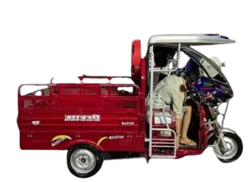 1200 Watt Battery 500 Kilograms Capacity 2 Seater E Rickshaw Loader Size: 2798X997X1340