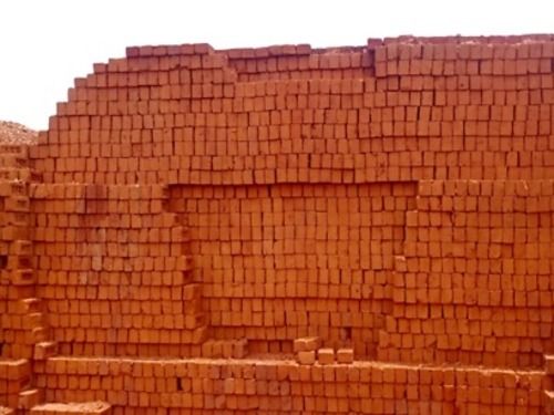 222 X 106 X 73 Mm Rectangular Handmade Red Clay Bricks Compressive Strength: 11.767 Newtons Per Millimetre Squared (N/Mm2)