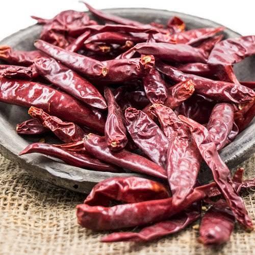 A Grade Dry Red Chilli For Cooking Food, 1 Year Shelf Life